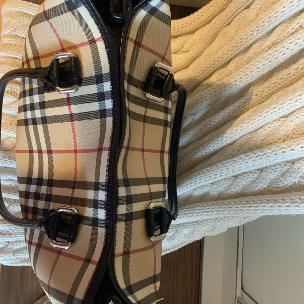 Burberry Beige Checkered Women's - Picture 7 of 15
